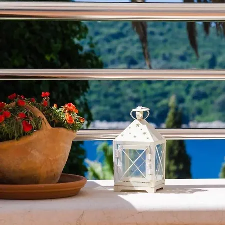 Daire Davor - Two Bedroom With Sea View And Terrace *