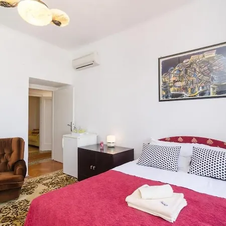 Daire Davor - Two Bedroom With Sea View And Terrace *