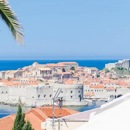Davor - Two Bedroom With Sea View And Terrace