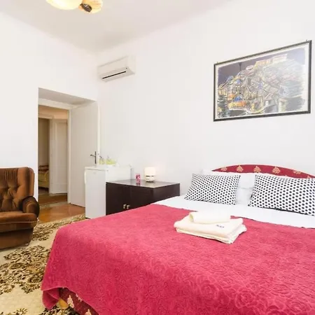 アパート Davor - Two Bedroom With Sea View And Terrace ドゥブロブニク