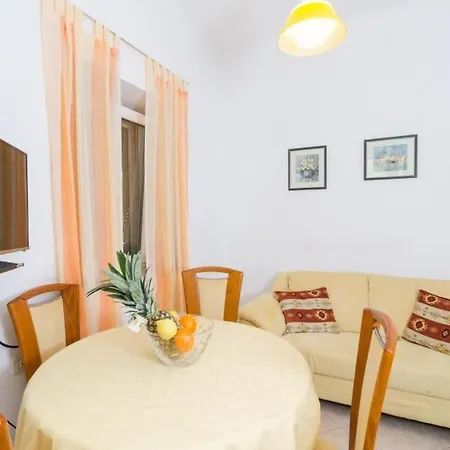 Davor - Two Bedroom With Sea View And Terrace * ドゥブロブニク